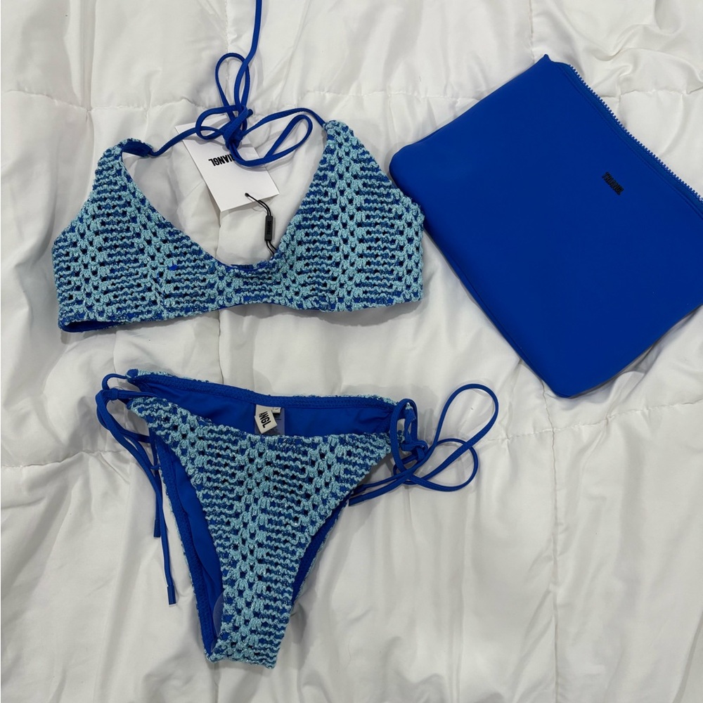 triangl maia blue crochet in cora blue